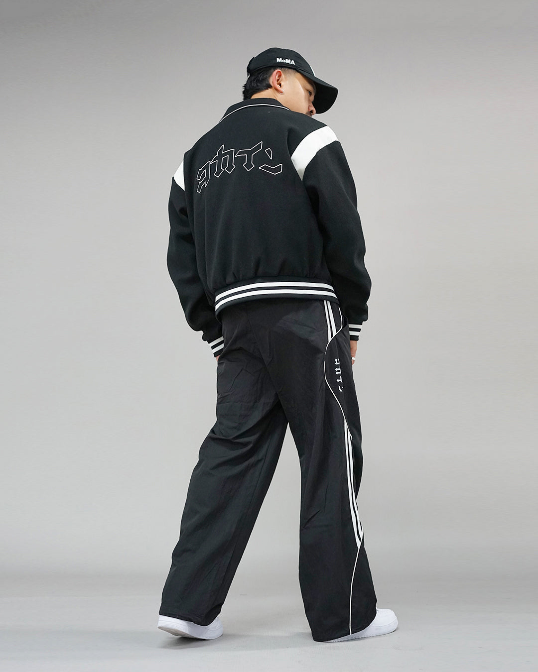 "Hashiru" Track Pants //