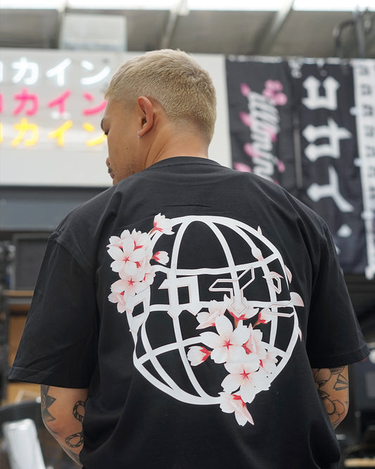 "Blossom The World" T Shirt // Black