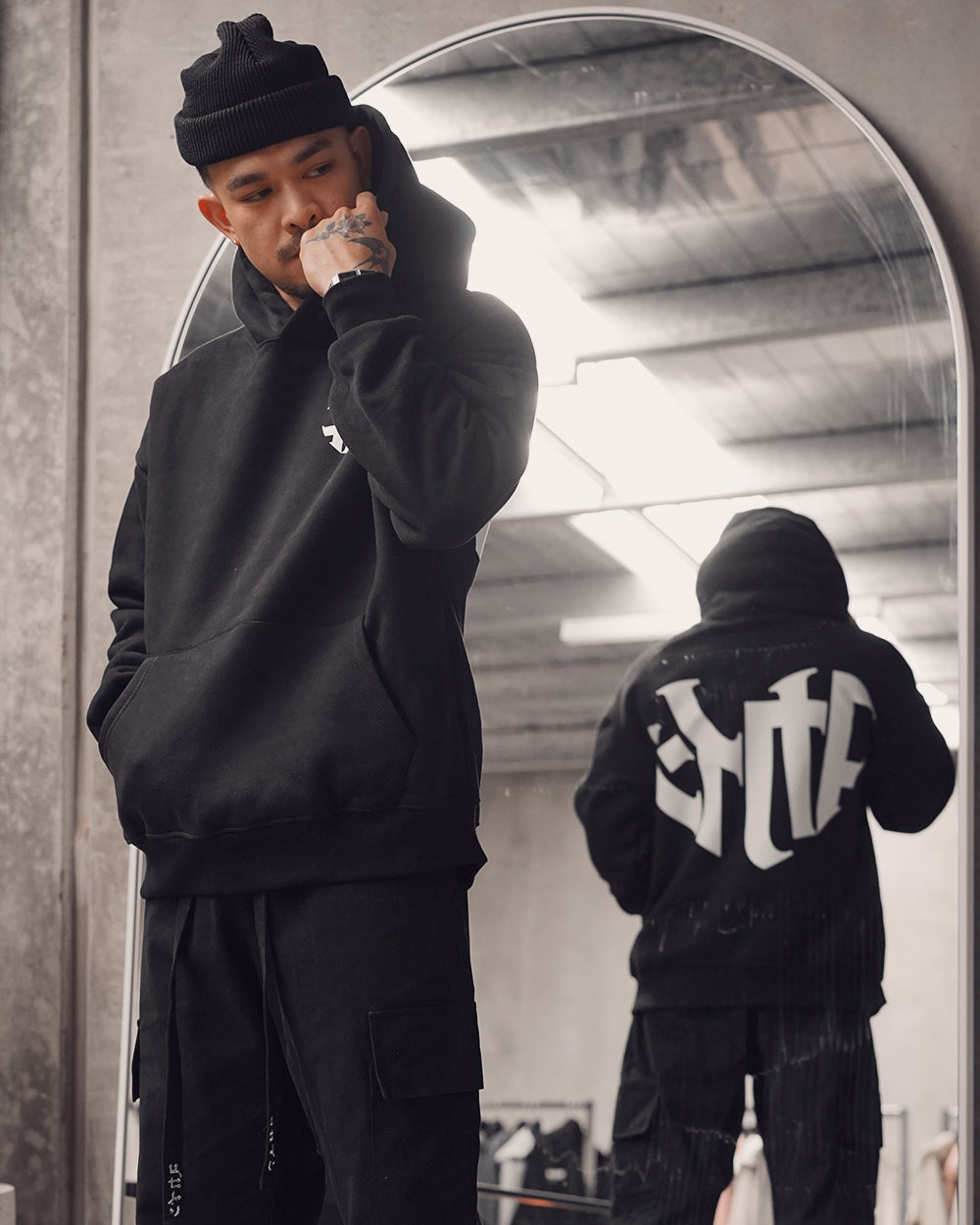"Shinzo" LOGO Hoodie // BLACK