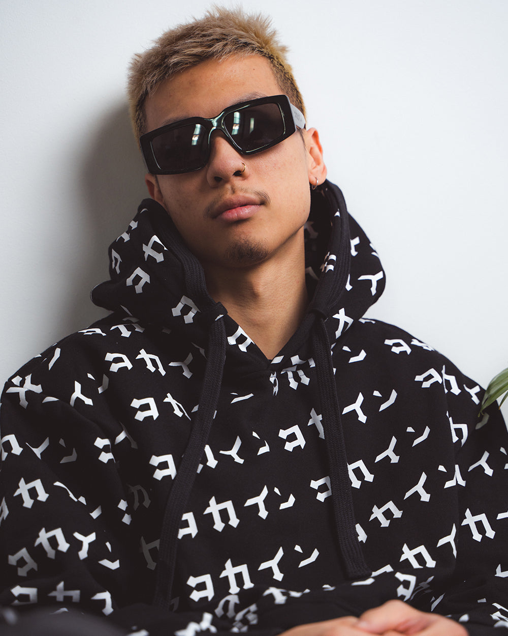 "Monogram" Hoodie //