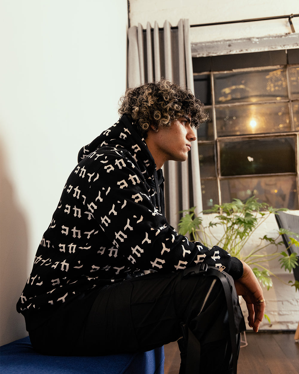 "Monogram" Hoodie //