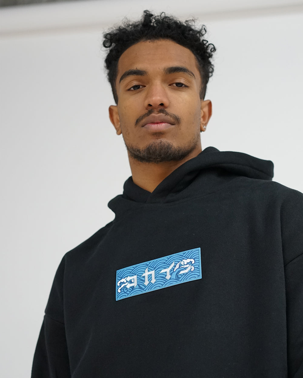 "Waves" Patch Hoodie // BLACK