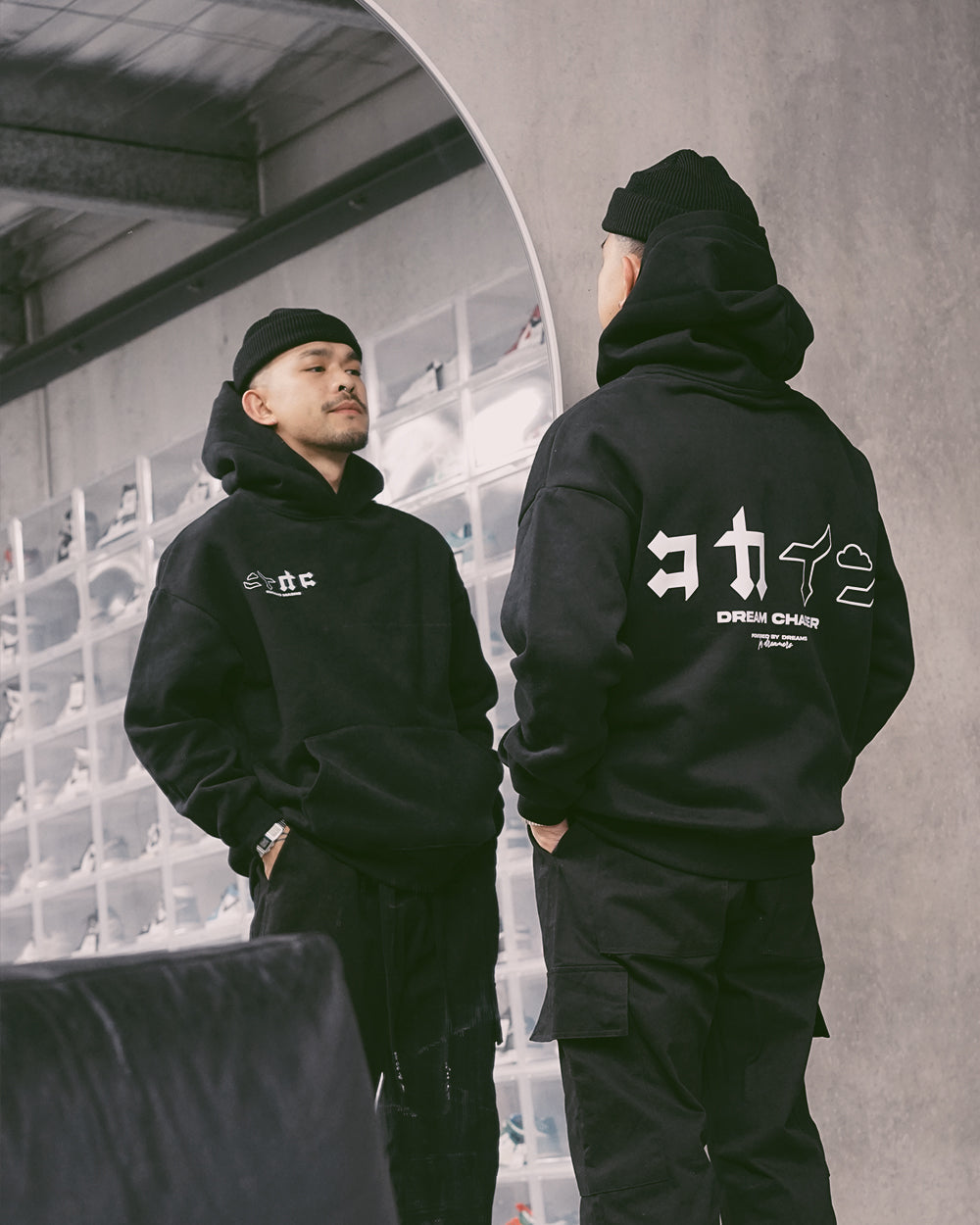 "Dream Chaser" Hoodie // BLACK