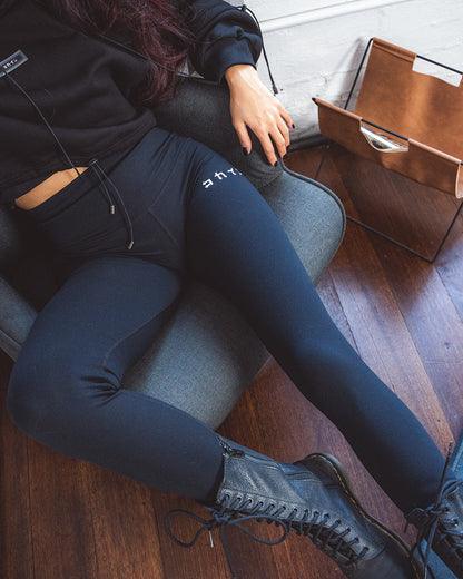 "Everyday" Female Leggings ///